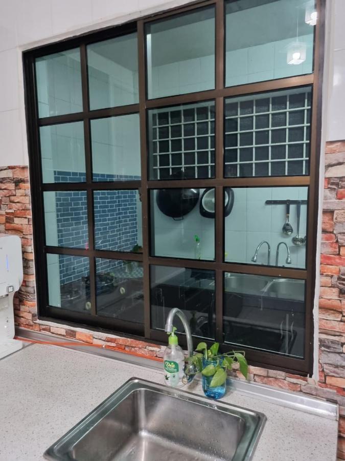 Private Pool Ssue Klebang Ipoh Homestay With High Speed Wifi Chemor Luaran gambar